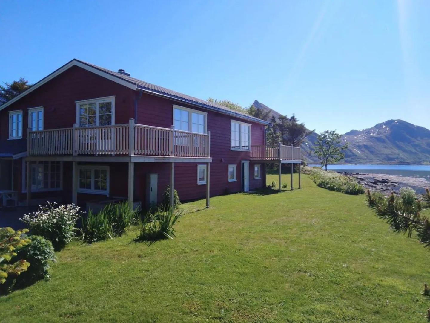 Fredvang Seahouse, Apartment B 外观 照片